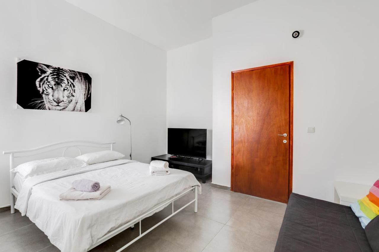 Nice Apartments On Ben Yehuda Str 特拉维夫 外观 照片